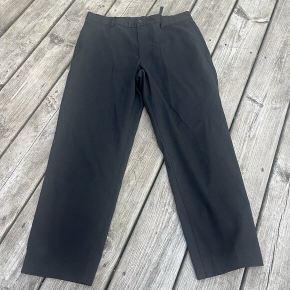 Uniqlo Womens‎ Black Slash Pockets Flat Front Cut Trousers Size 29 X 34 - Picture 1 of 4